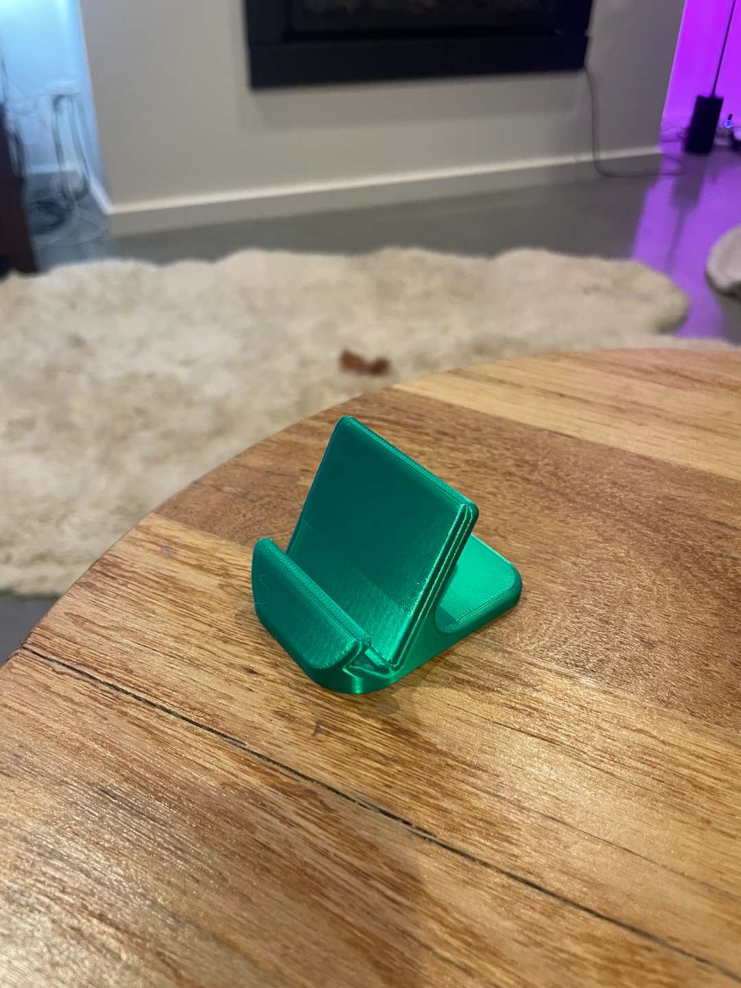 iPhone / Smart Phone Stand
