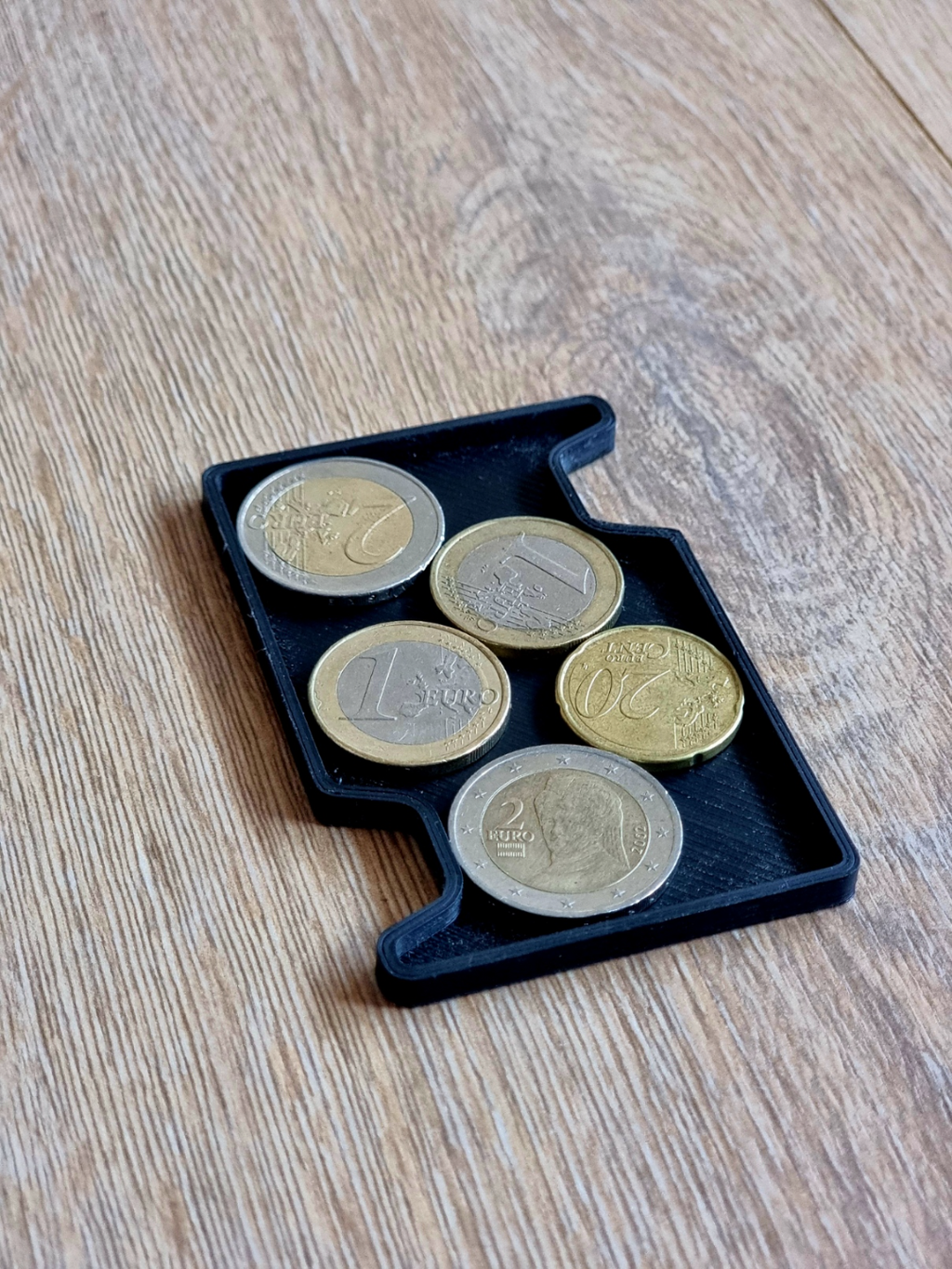 Minimalist Wallet With Coin Tray