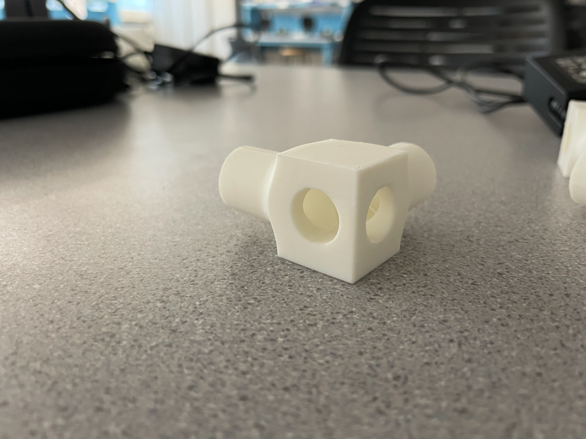 90 Degree Rigid Dowel Connector