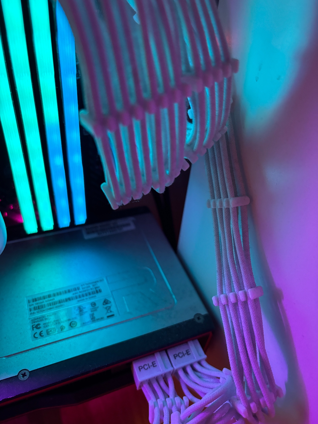 Kabelkamm , Kabelhalter PC Netzteil