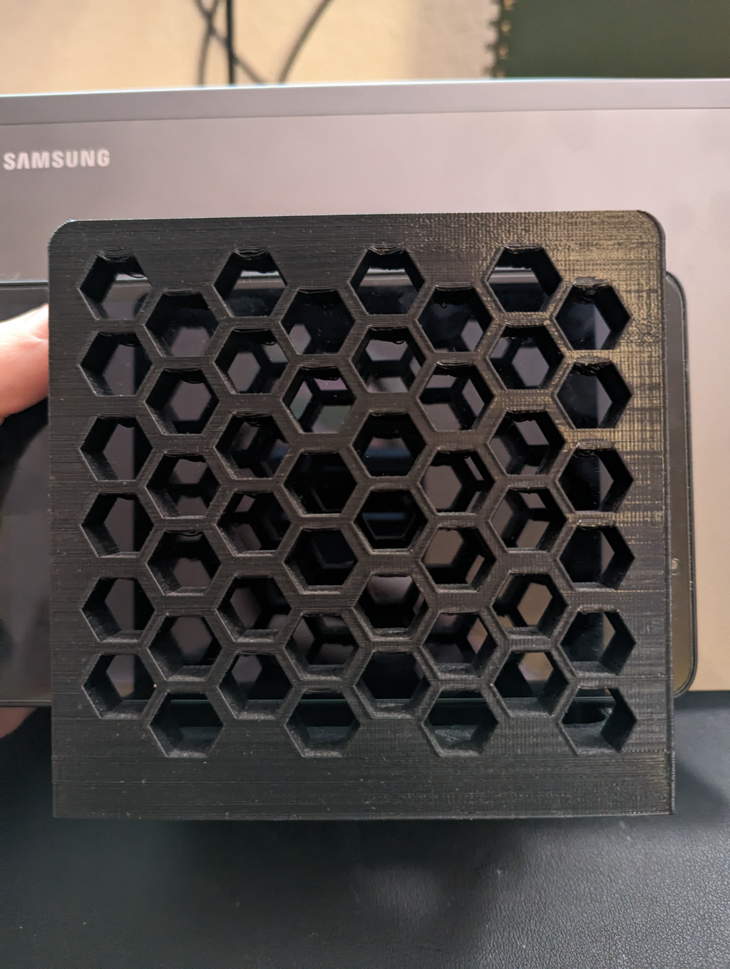 Laptop or Tablet Stand
