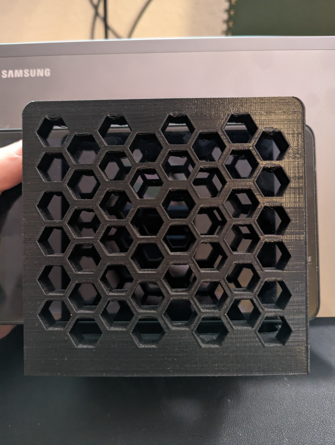 Laptop or Tablet Stand