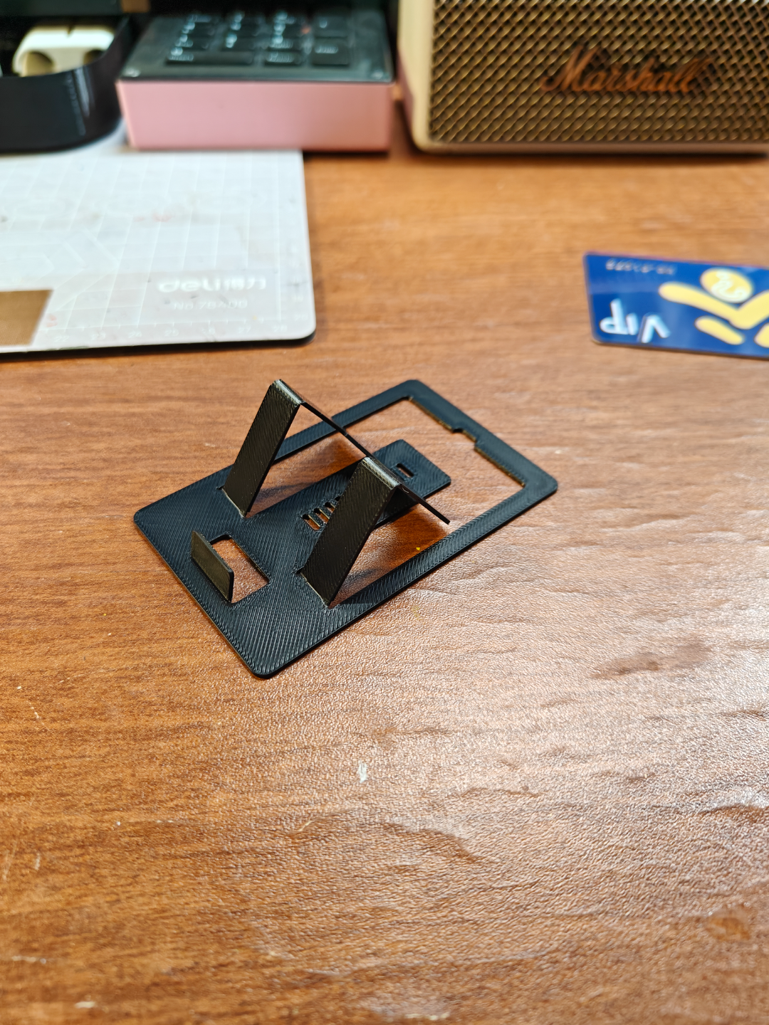 Card Phone Holder (only 5g, 19min)