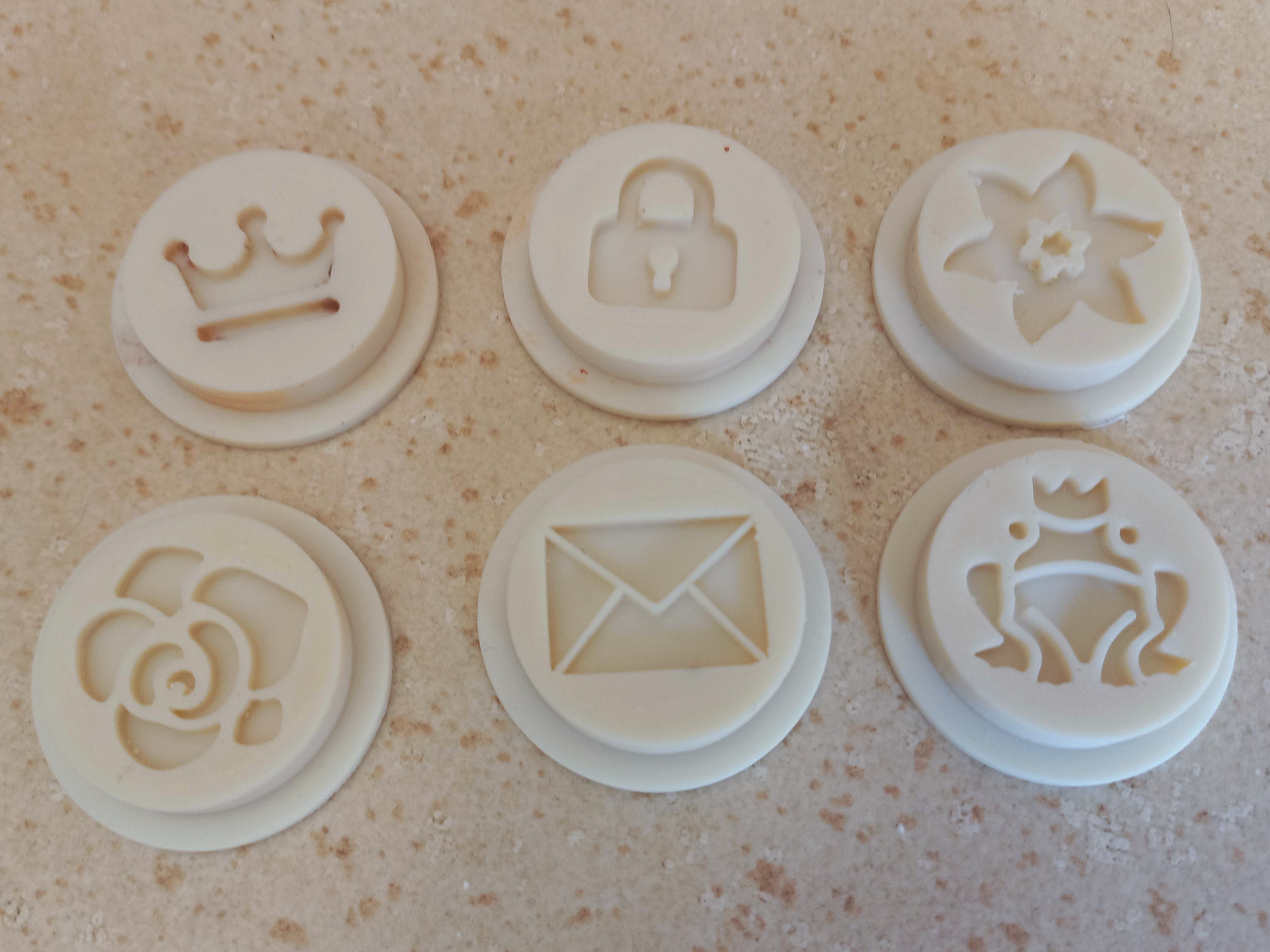 Swappable Wax Stamp (parametric)