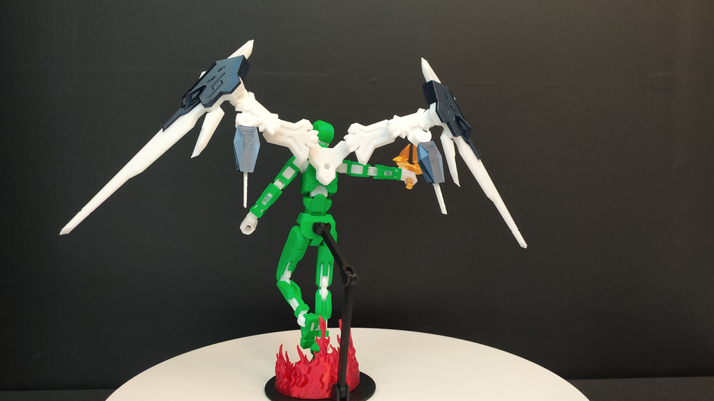 Mechanical wing for Dummy 13