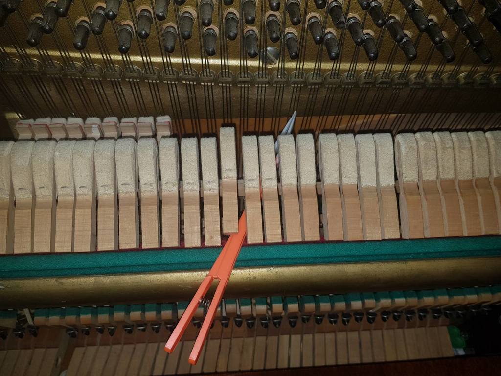 Treble (Papp's) Piano Mute