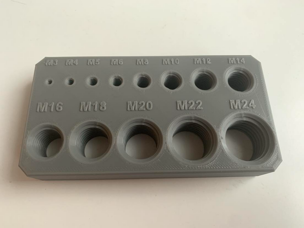 Metric thread testblock