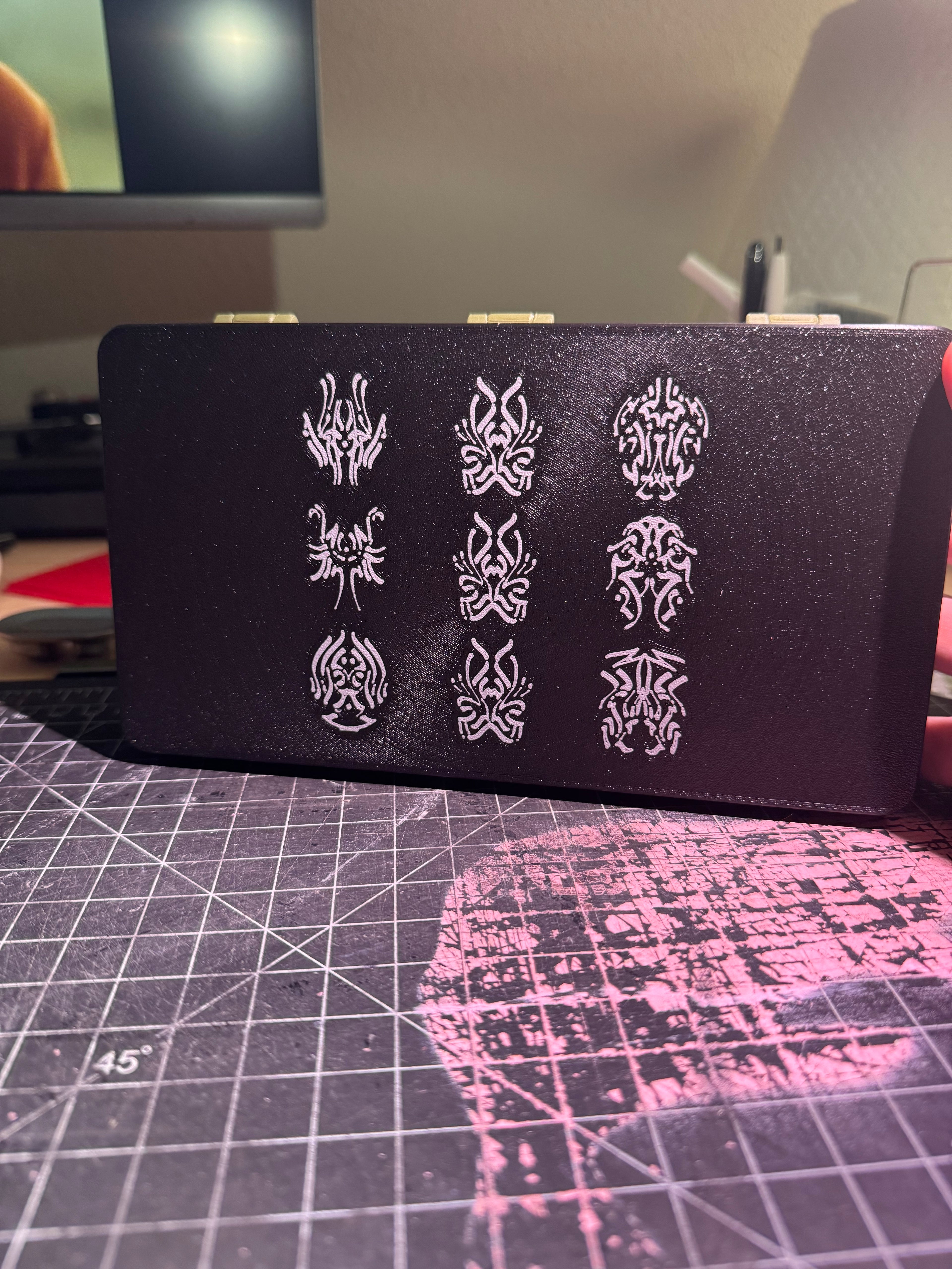 Stormlight Archive Polyhedral Dice Box & Tray