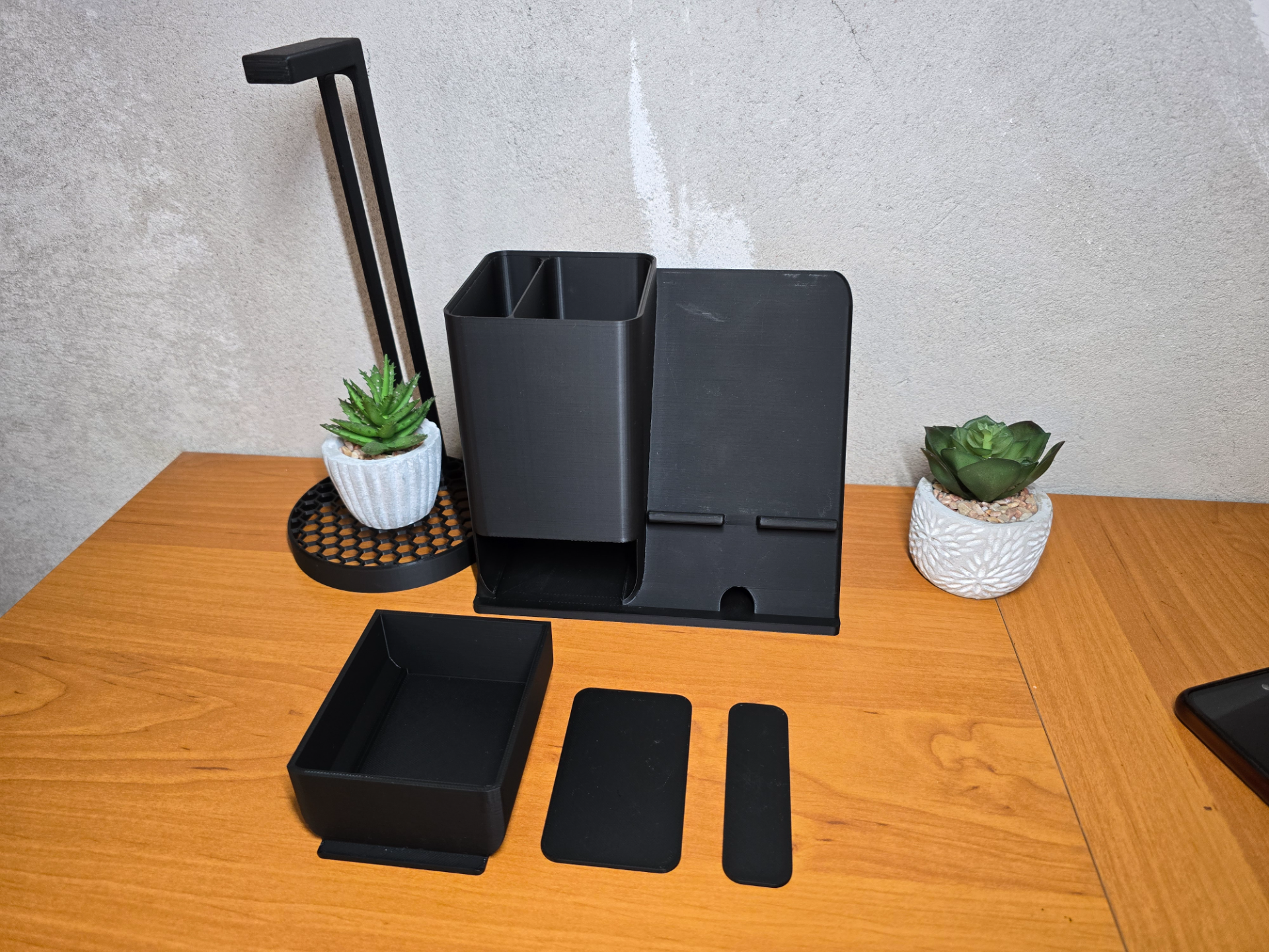 Desk charging station with organizer