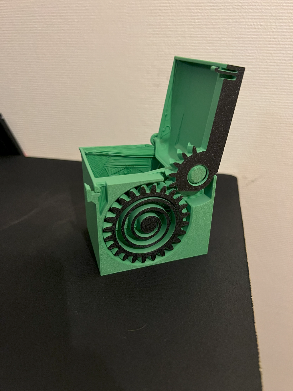 Print-In-Place-SpringBox