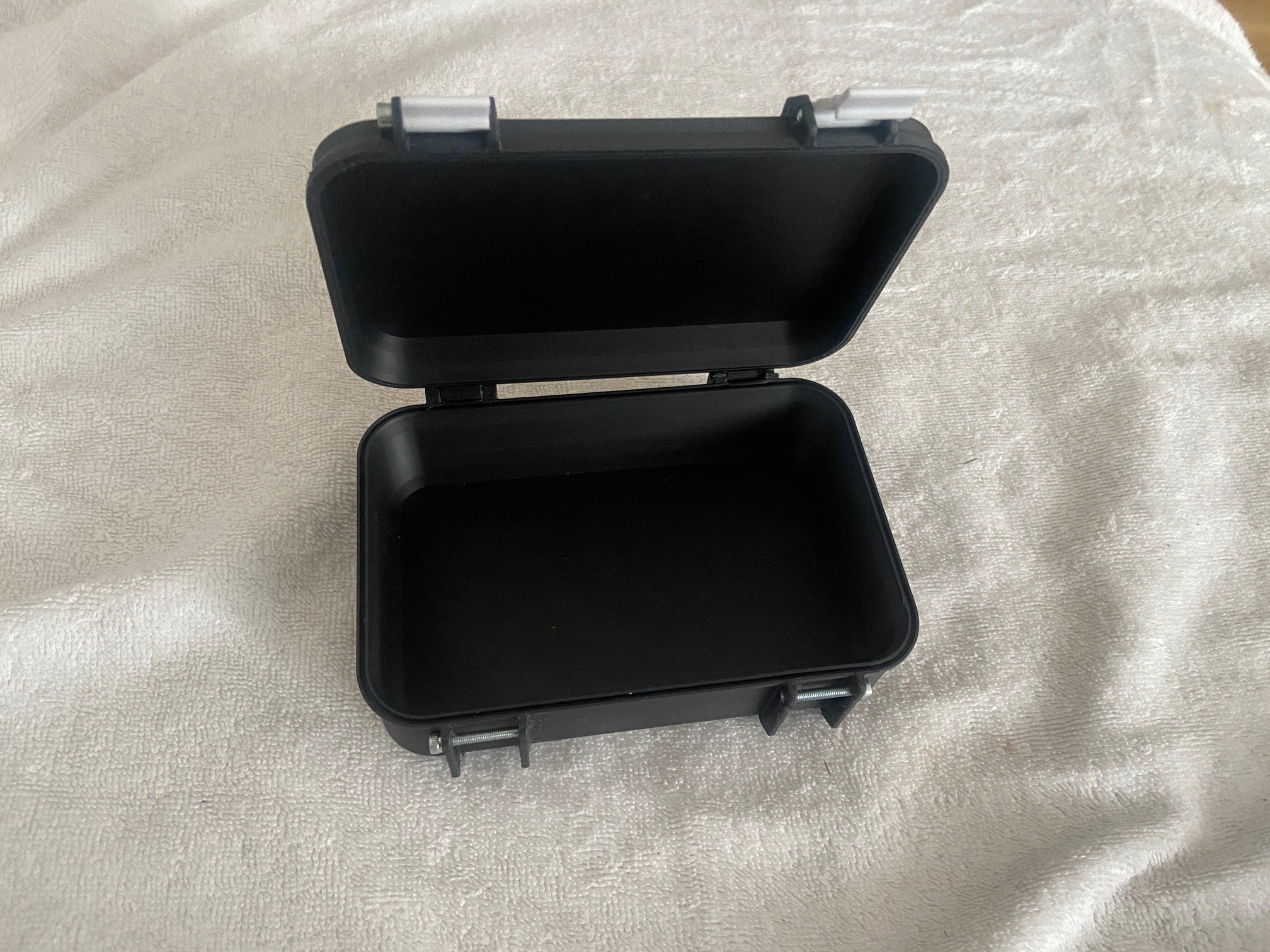 Strong Snap Lock Storage Case - No Supports