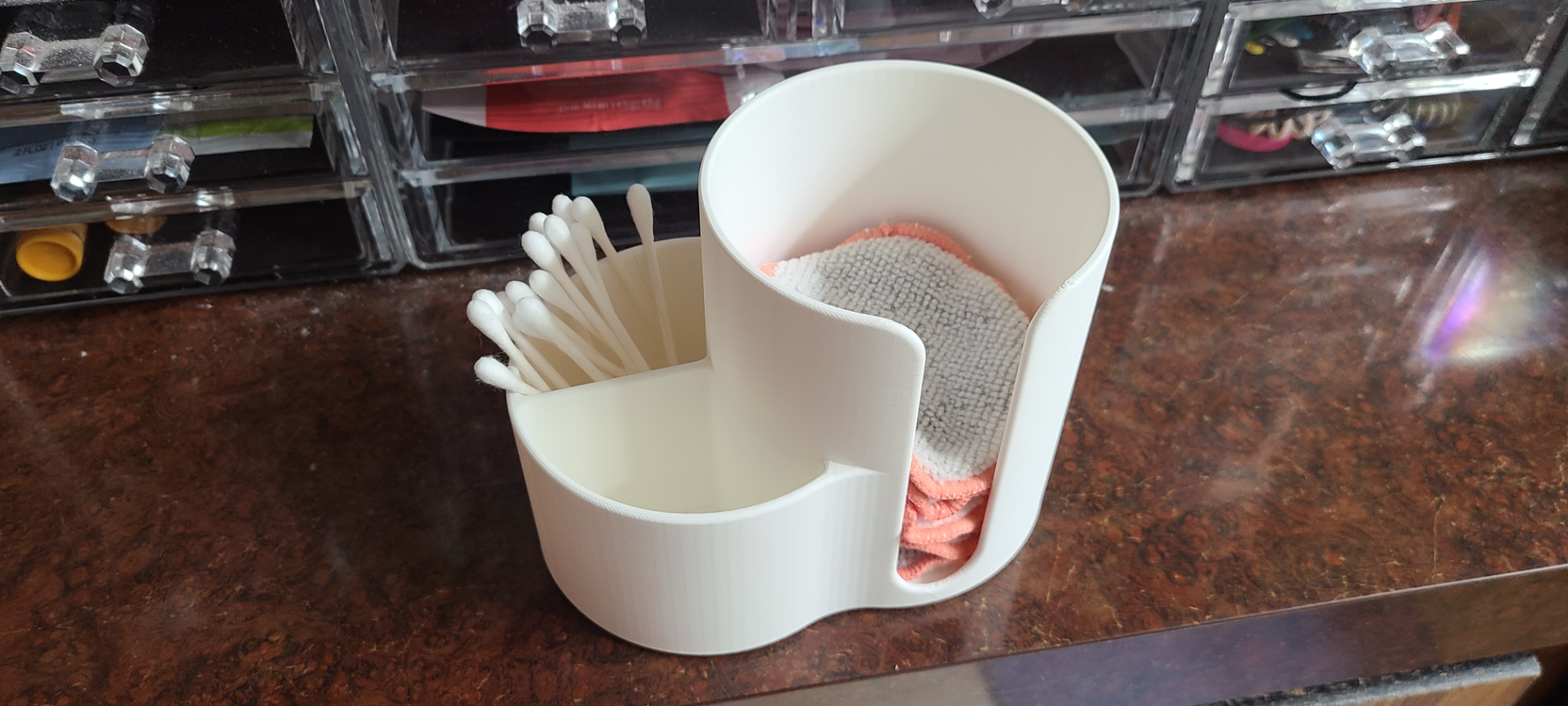 Cotton Round and qtip holder with dividers