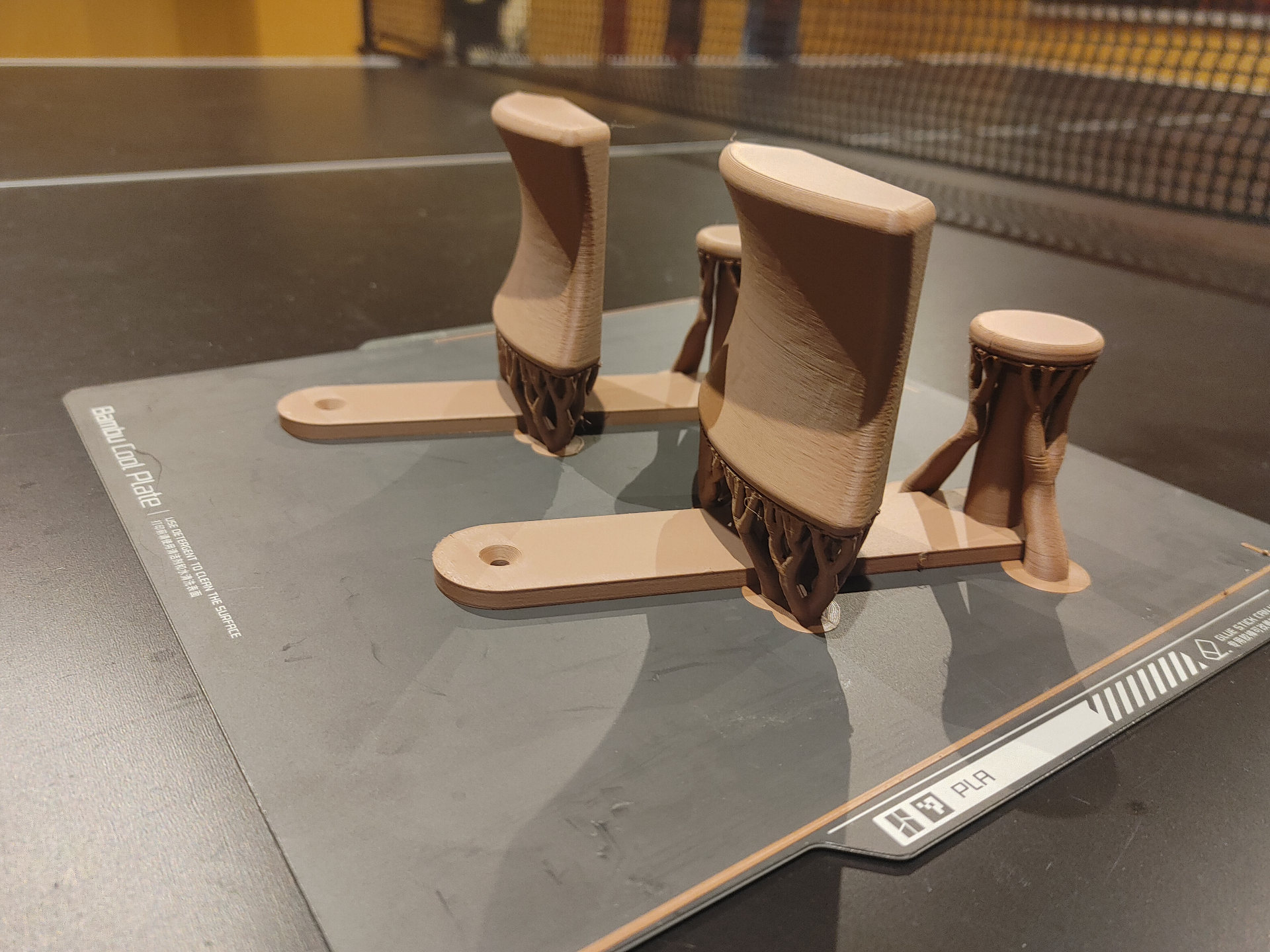 Wall mountable headphone hanger with cable management