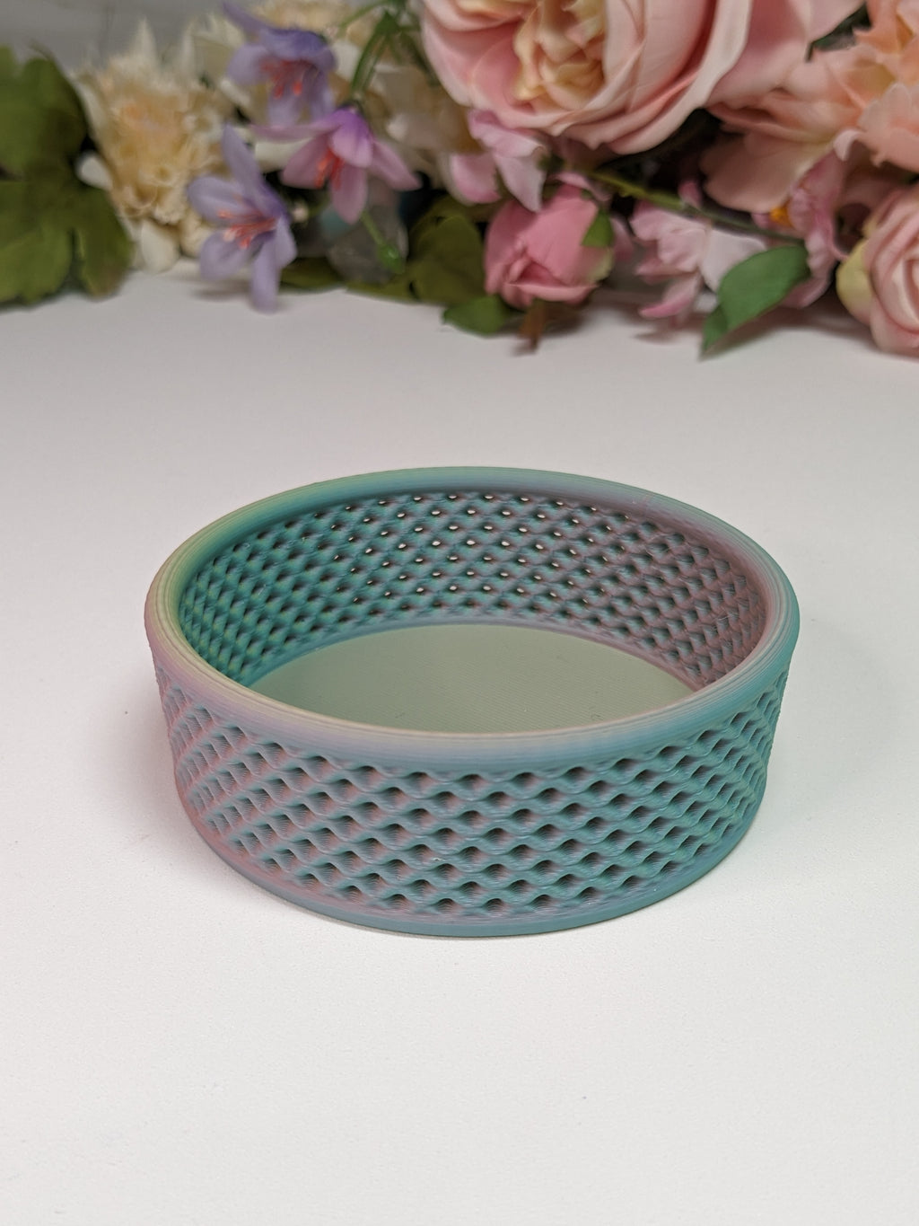 Modern Wireframe Tray