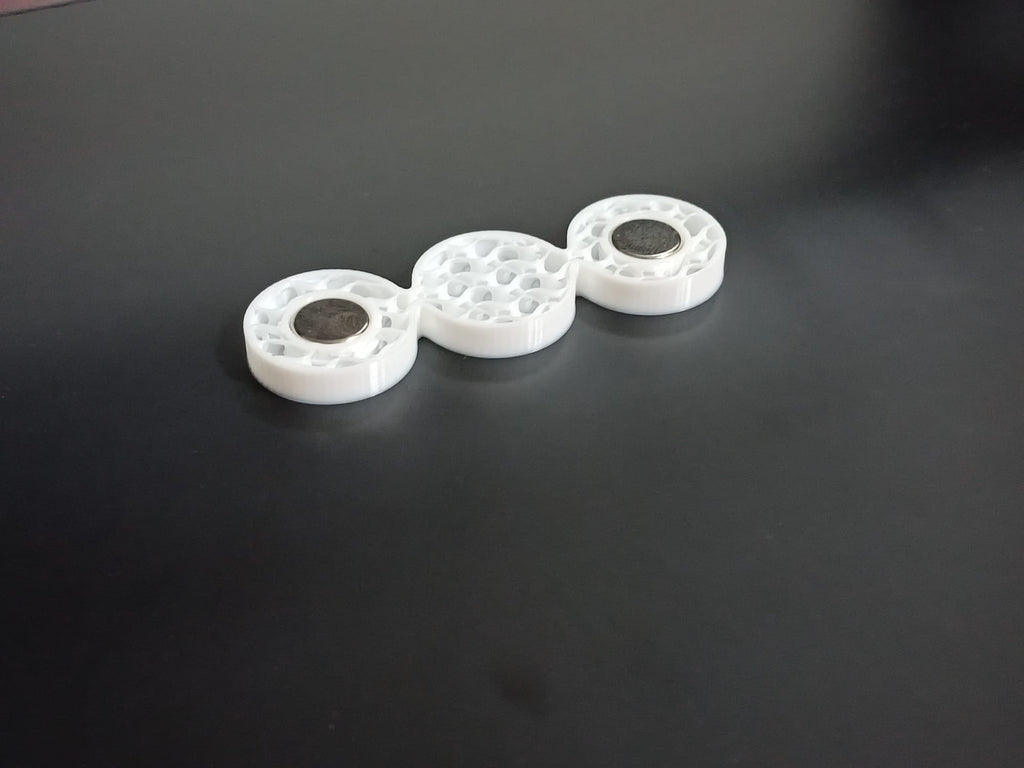 Soporte canilla de coser con imán