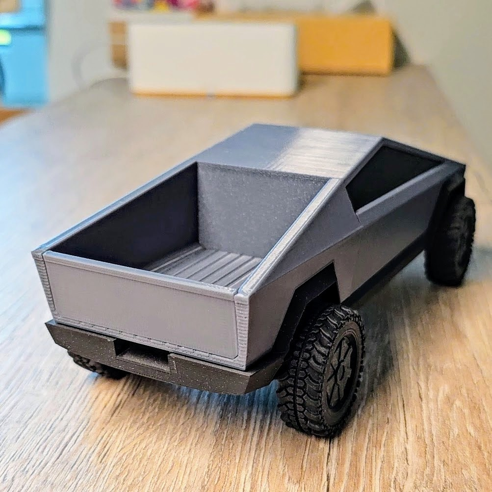 Tesla Cybertruck with folding tailgate