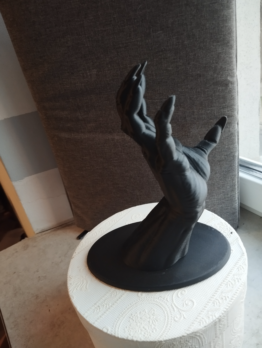 Devil Hand Jewlery Stand Mod