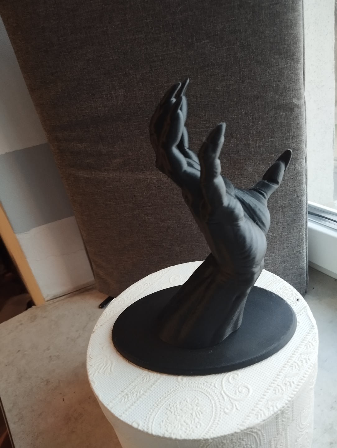 Devil Hand Jewlery Stand Mod