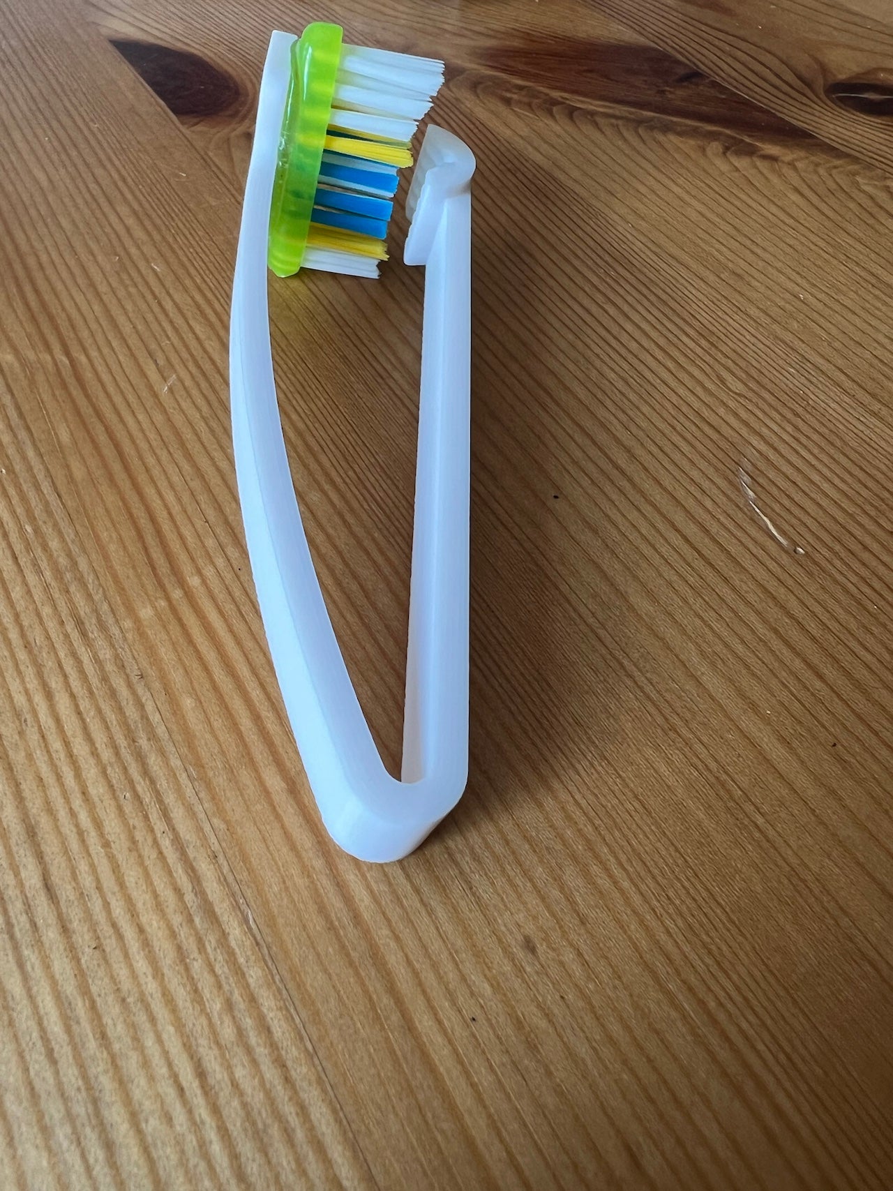 Super Screw Scrubber: A Sensational Solution for Sparkling Screws (Brushy Edition)