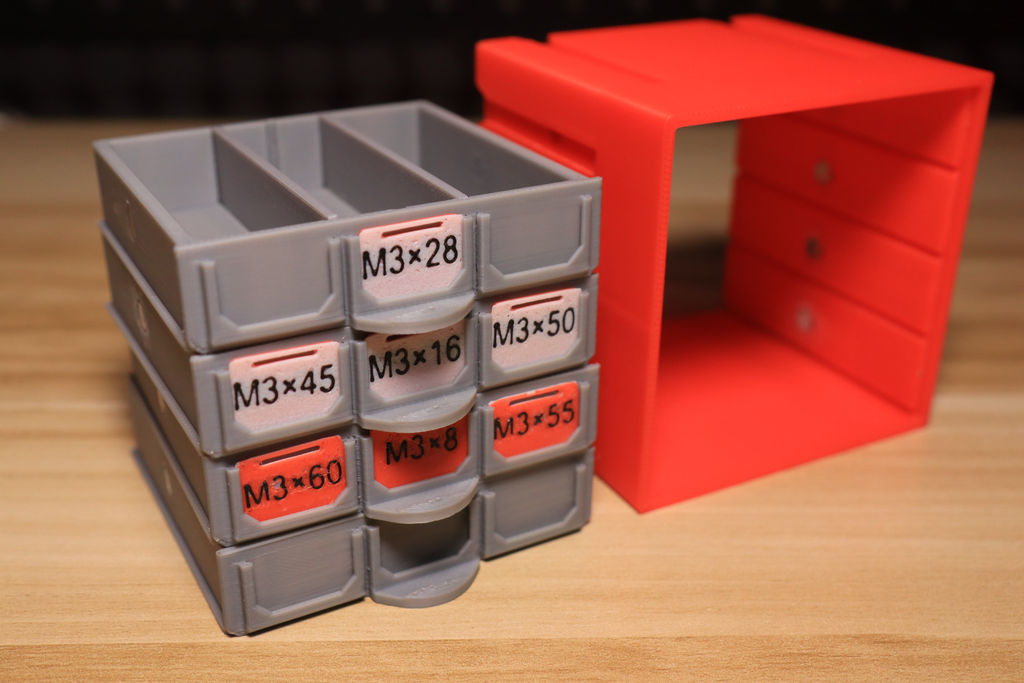 0支撑磁吸自锁收纳盒 Zero support magnetic self-locking storage box