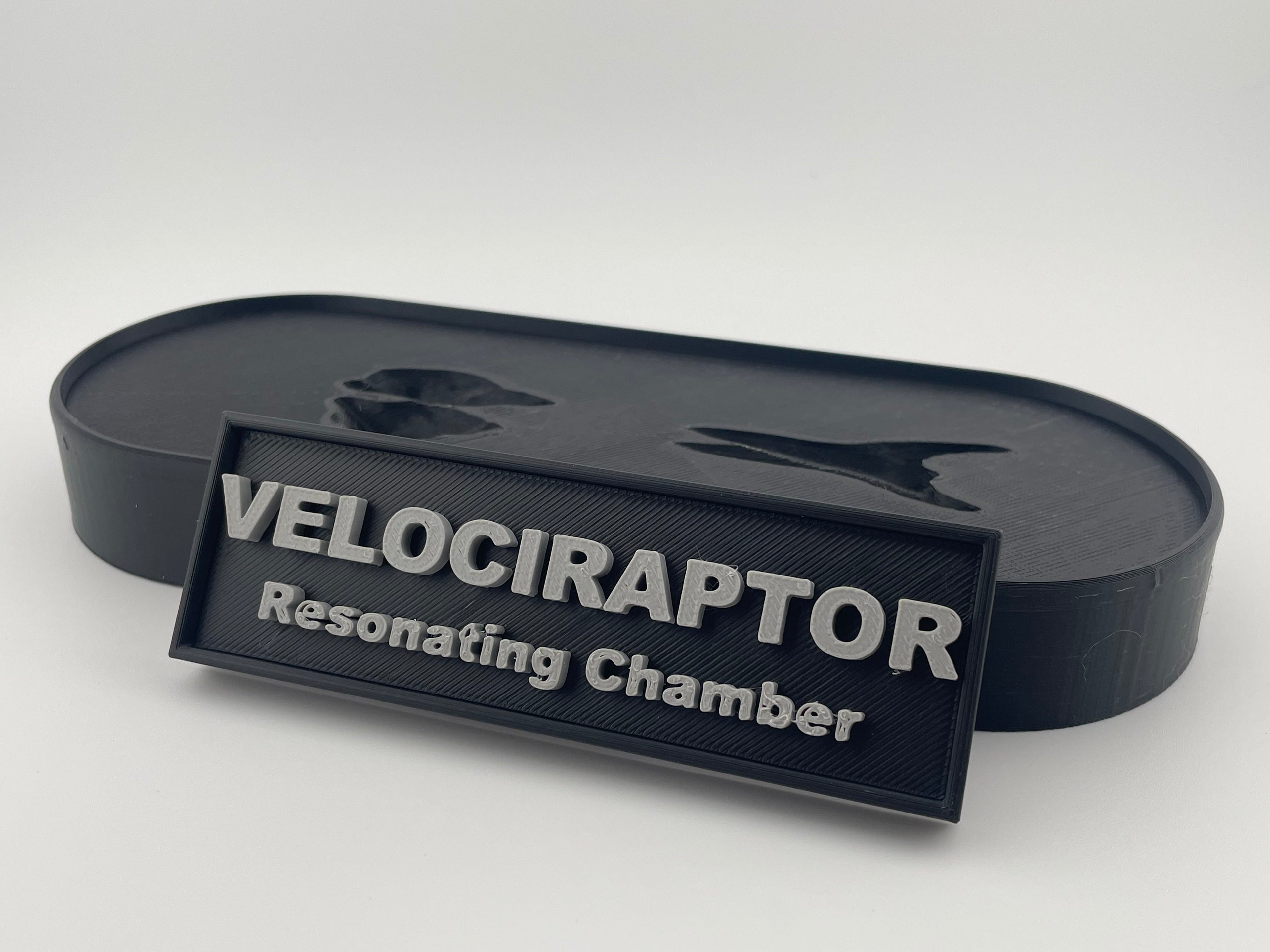 Velociraptor Resonating Chamber Stand