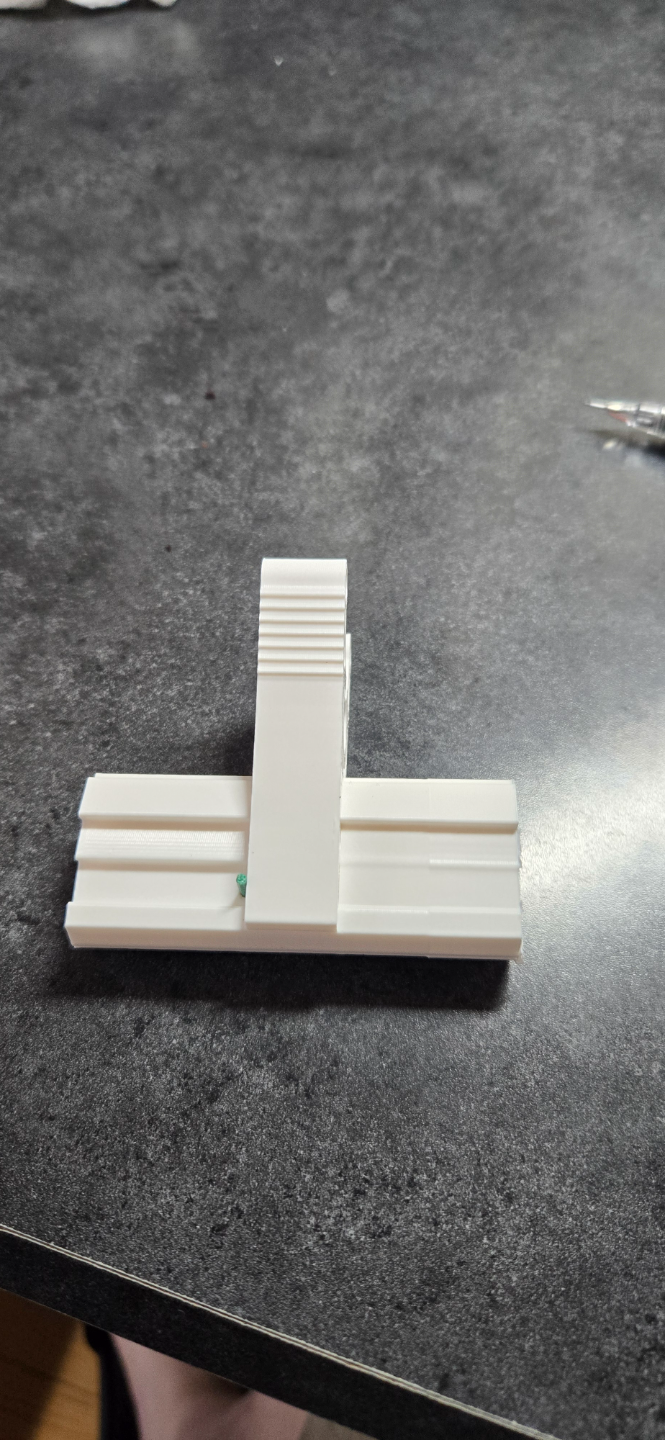 wide bag clip