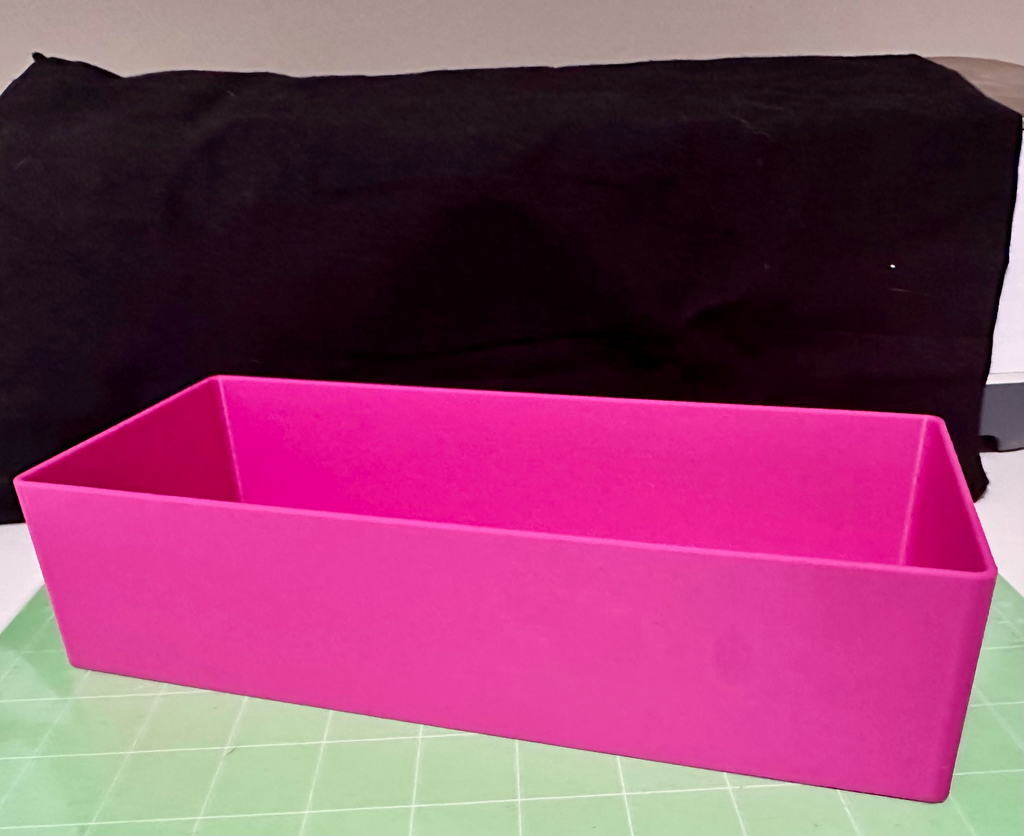 Shallow organiser tray