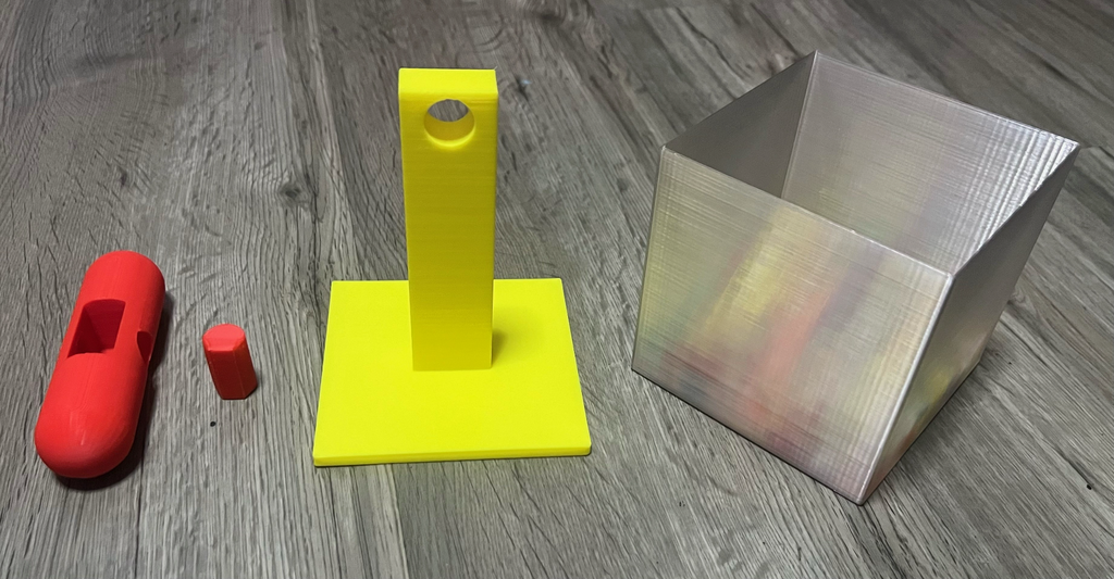Filament purge squeeze and compressed box