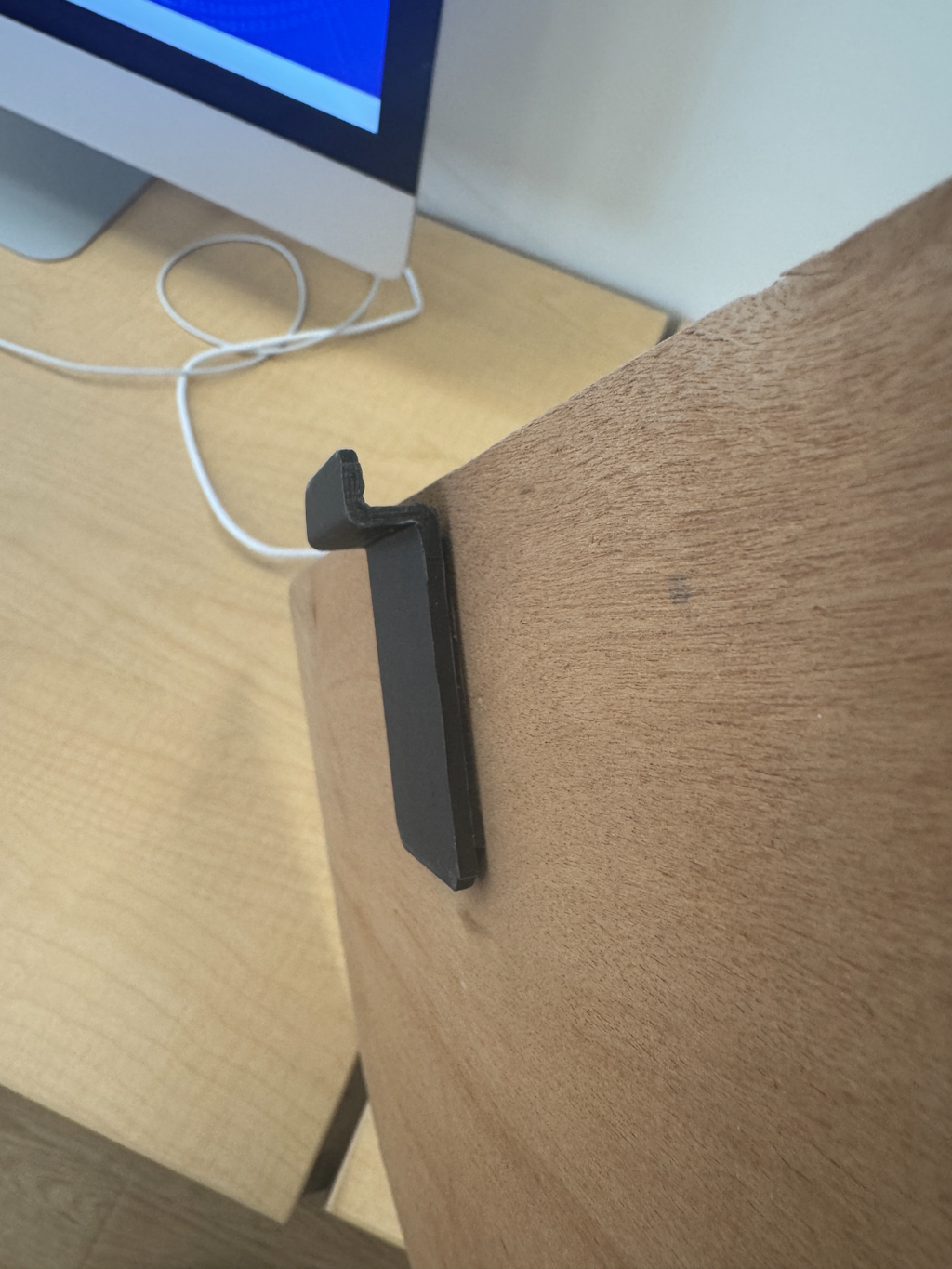 Slatwall Adapter