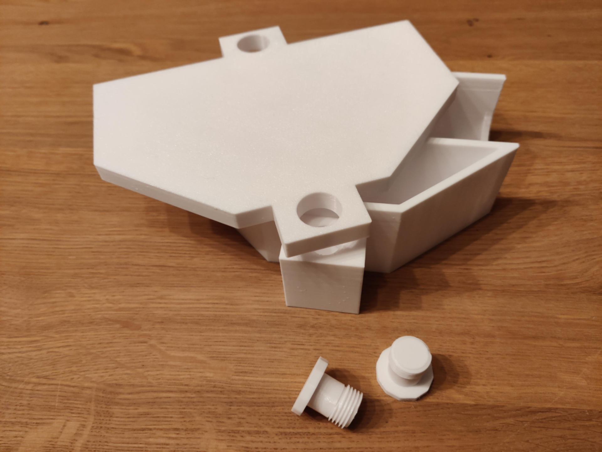 Rodent bait box with screw lock