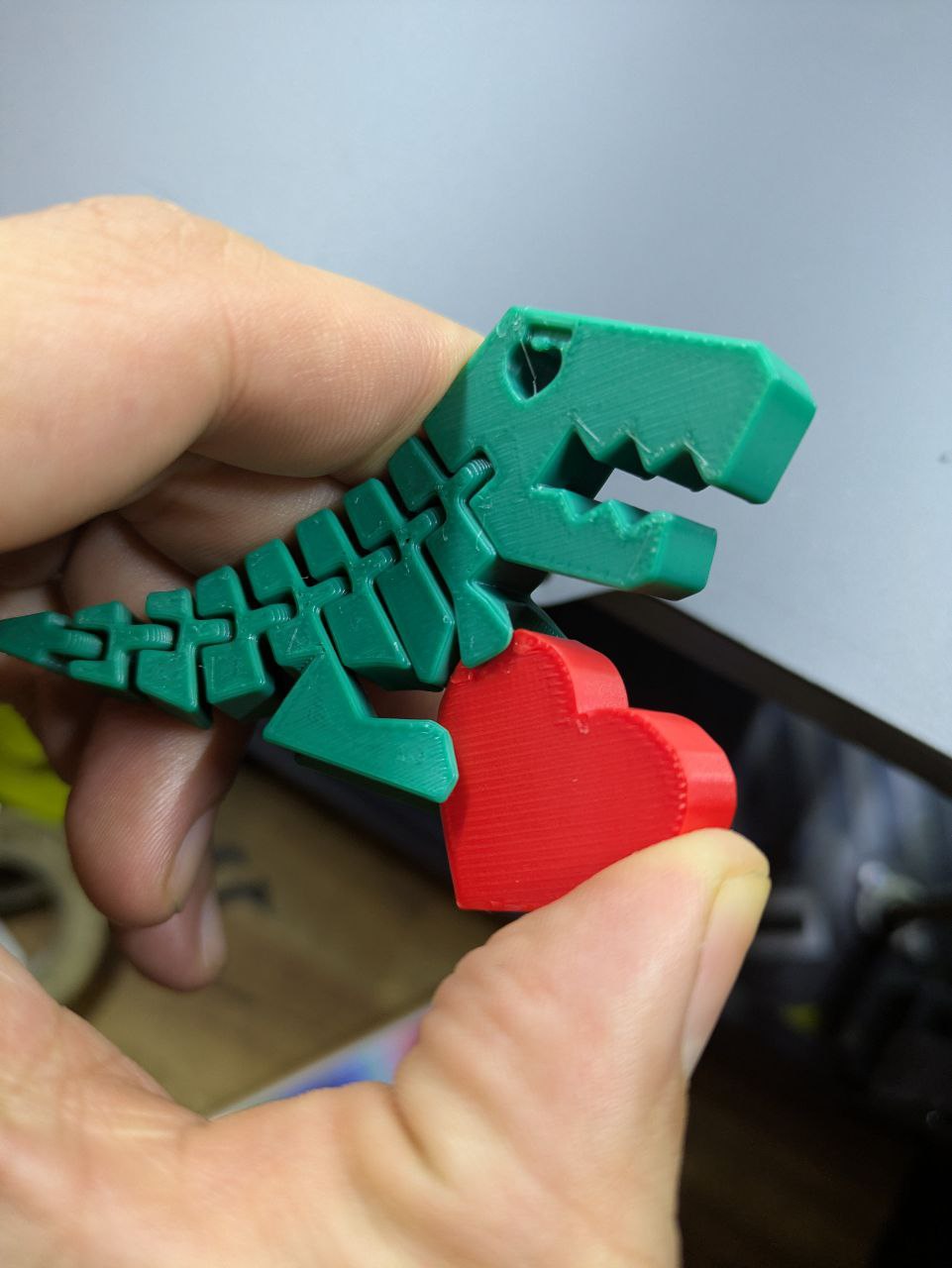 Articulated Dino with heart Color (AMS & no AMS)