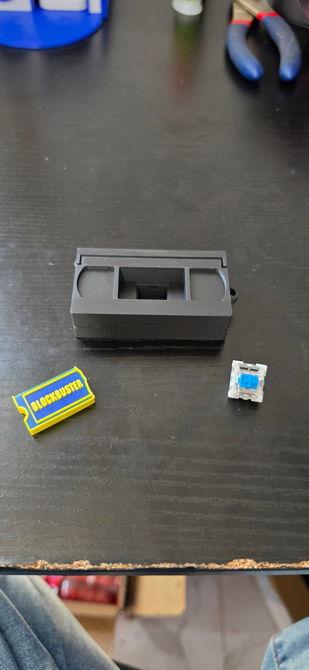 Blockbuster VHS clicker