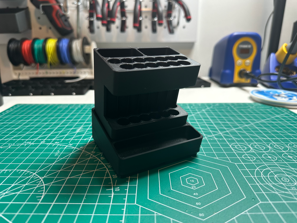 Gridfinity 2x2 Angled Pencil Holder