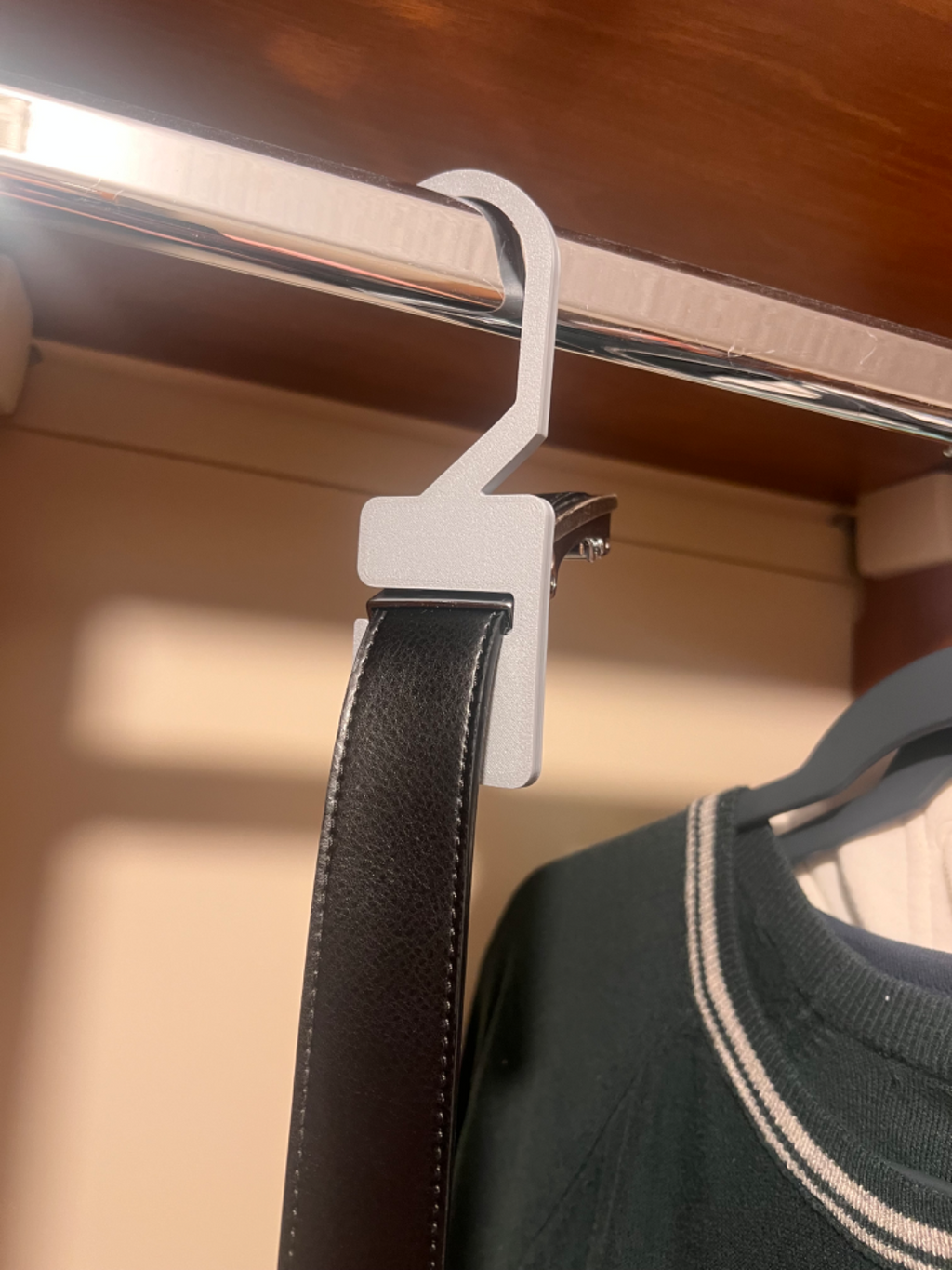 Belt Hanger (No Track)