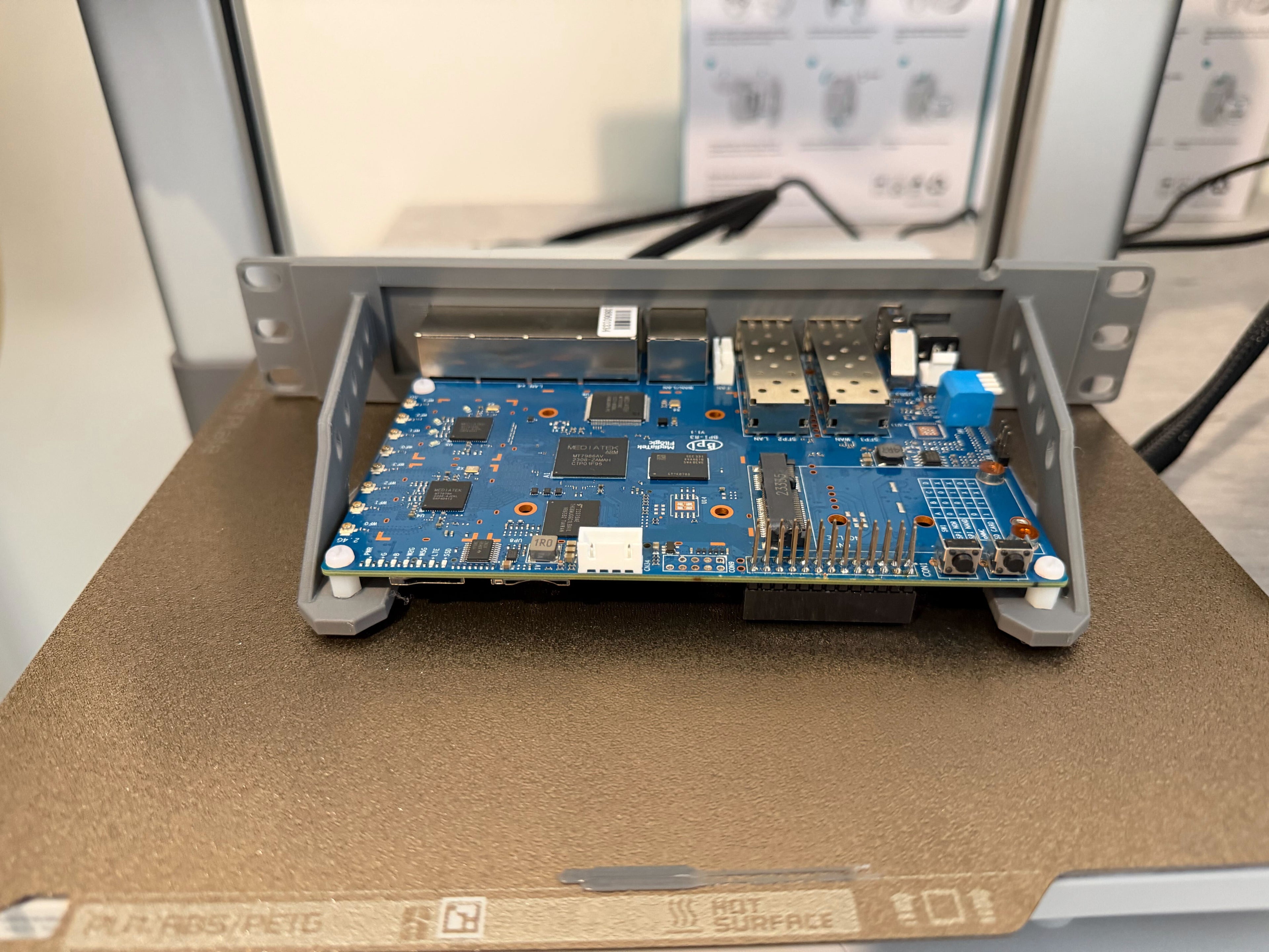 Bananapi R3 router 10 inch rack mount