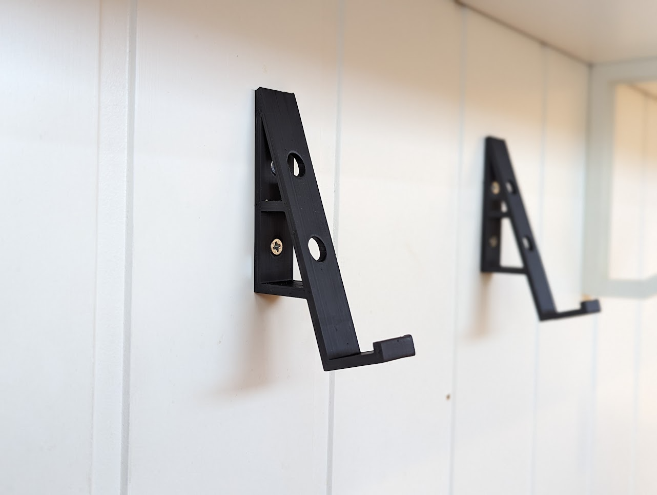 Keychron K4 Keyboard Wall Mount