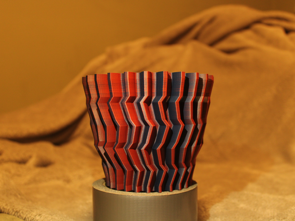 Spiral Gear Vase
