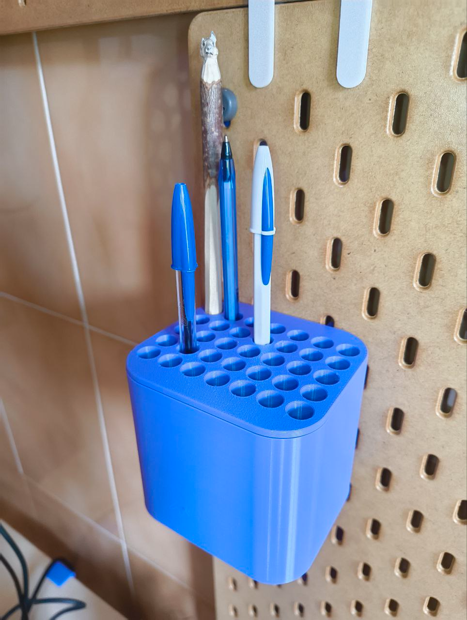 Container for IKEA Skadis w/o pencil / brusher
