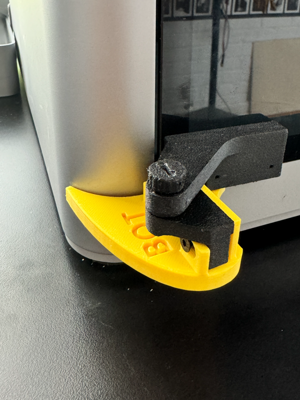 Hinge Lock for @jakadel's Bambu Lab X1/P1s 270°