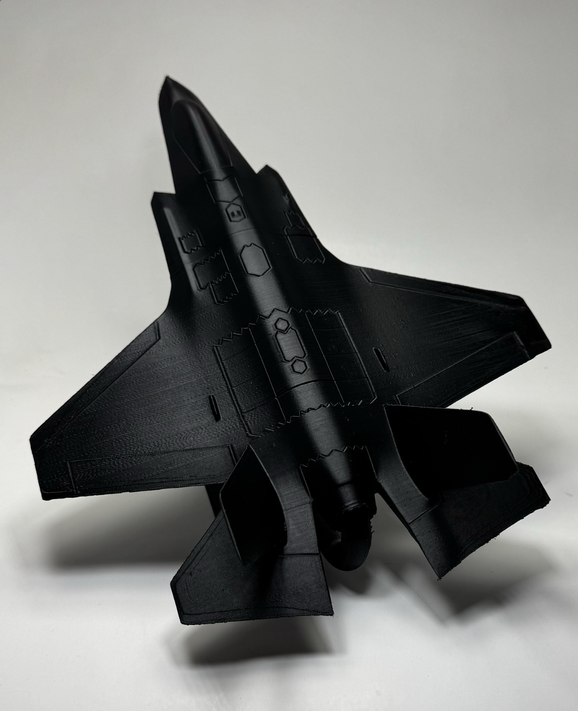 F35 and Simple Detachable Stand