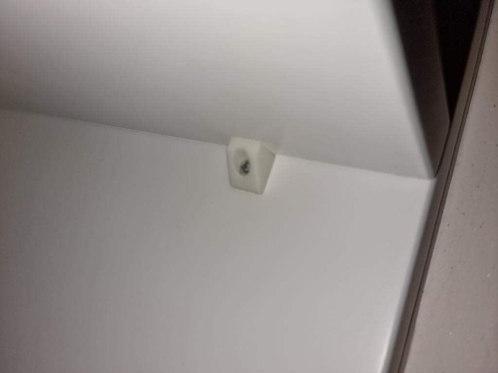 Shelf holder