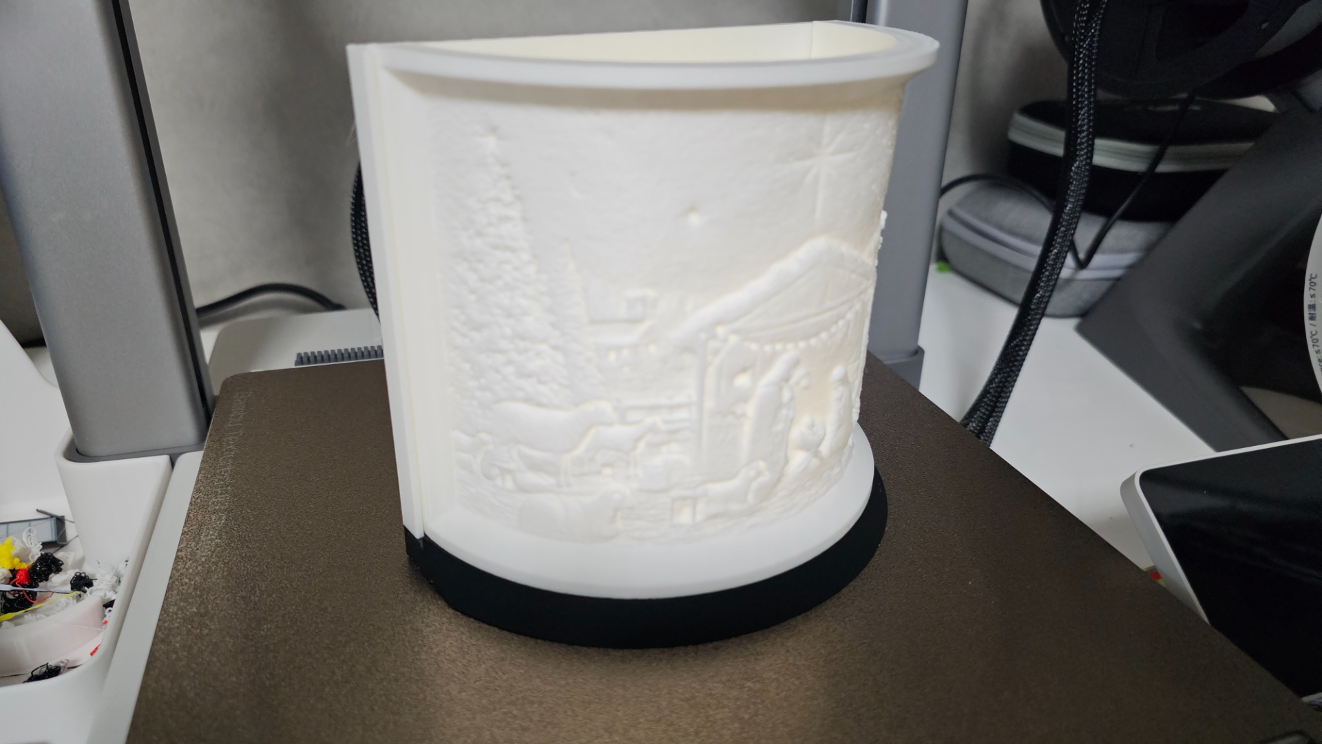 Background for curved Lithophane
