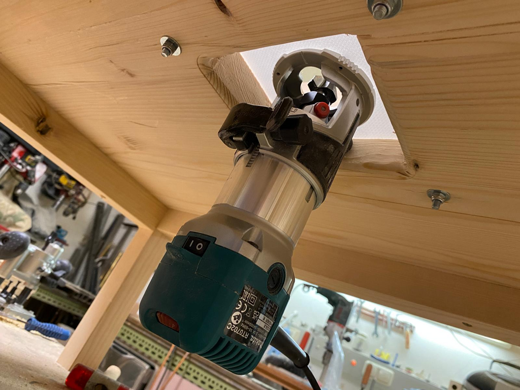 Makita RT0702 Routertabel insert