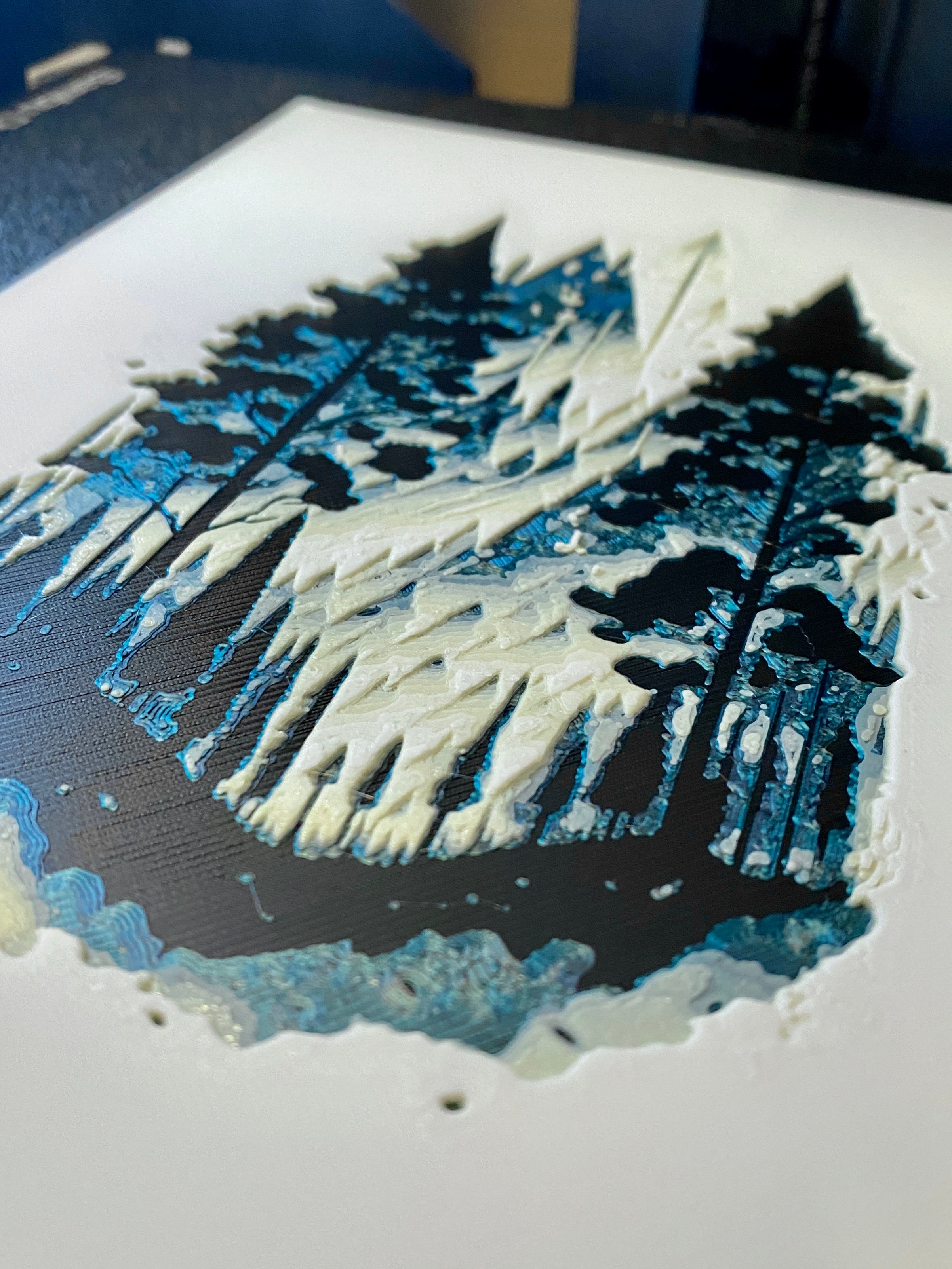 HUEFORGE - PINE FOREST WINTER