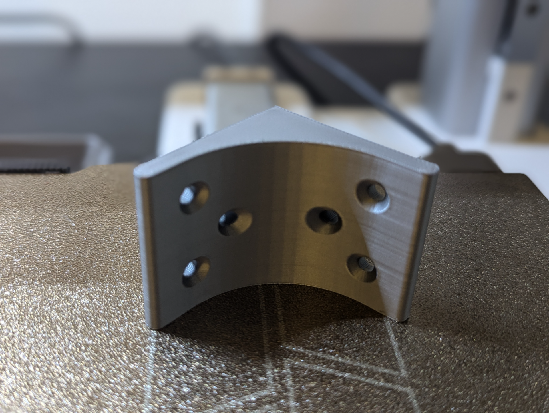 90 degree bracket 45x45x40 M4