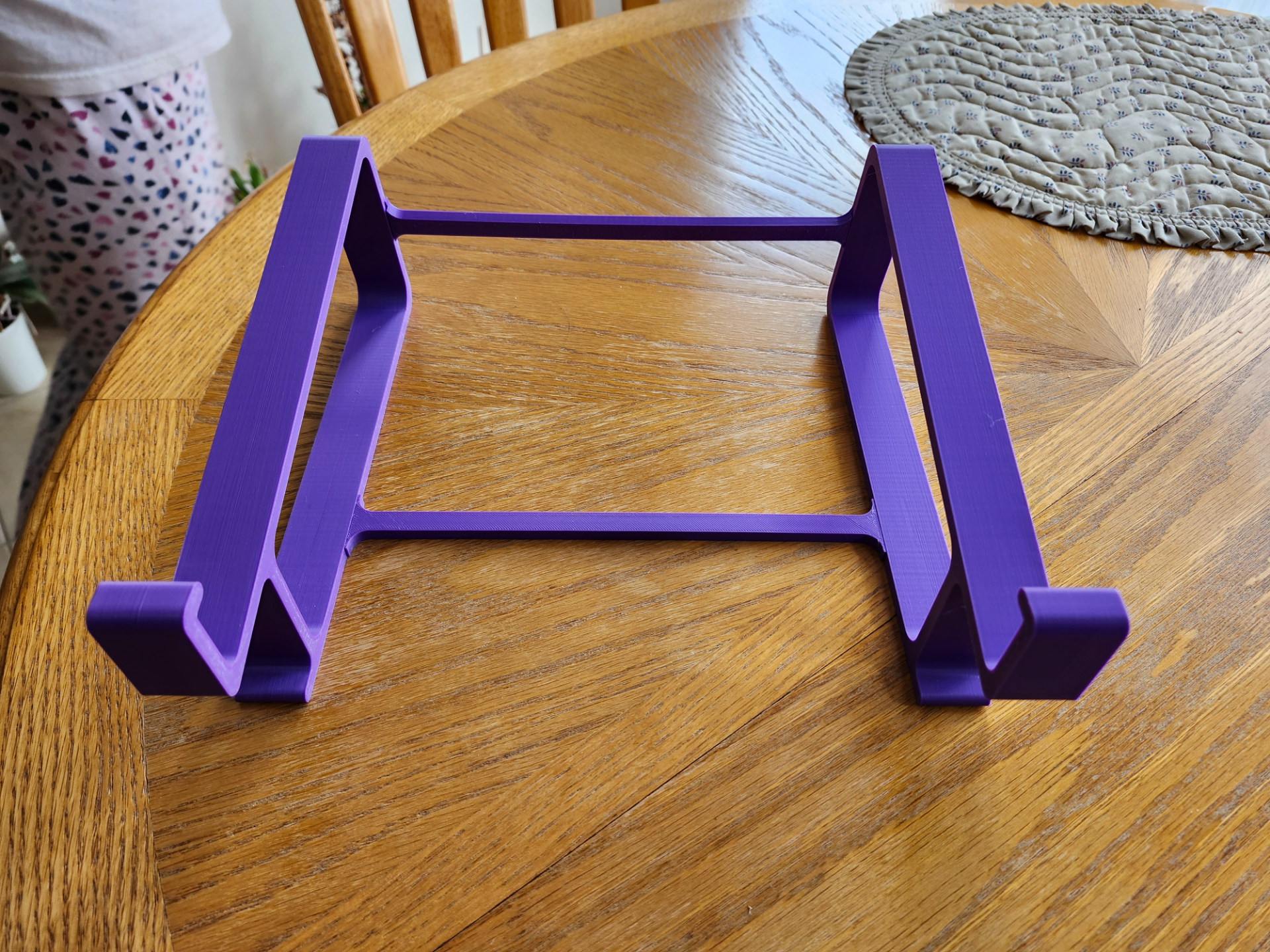 Large laptop stand