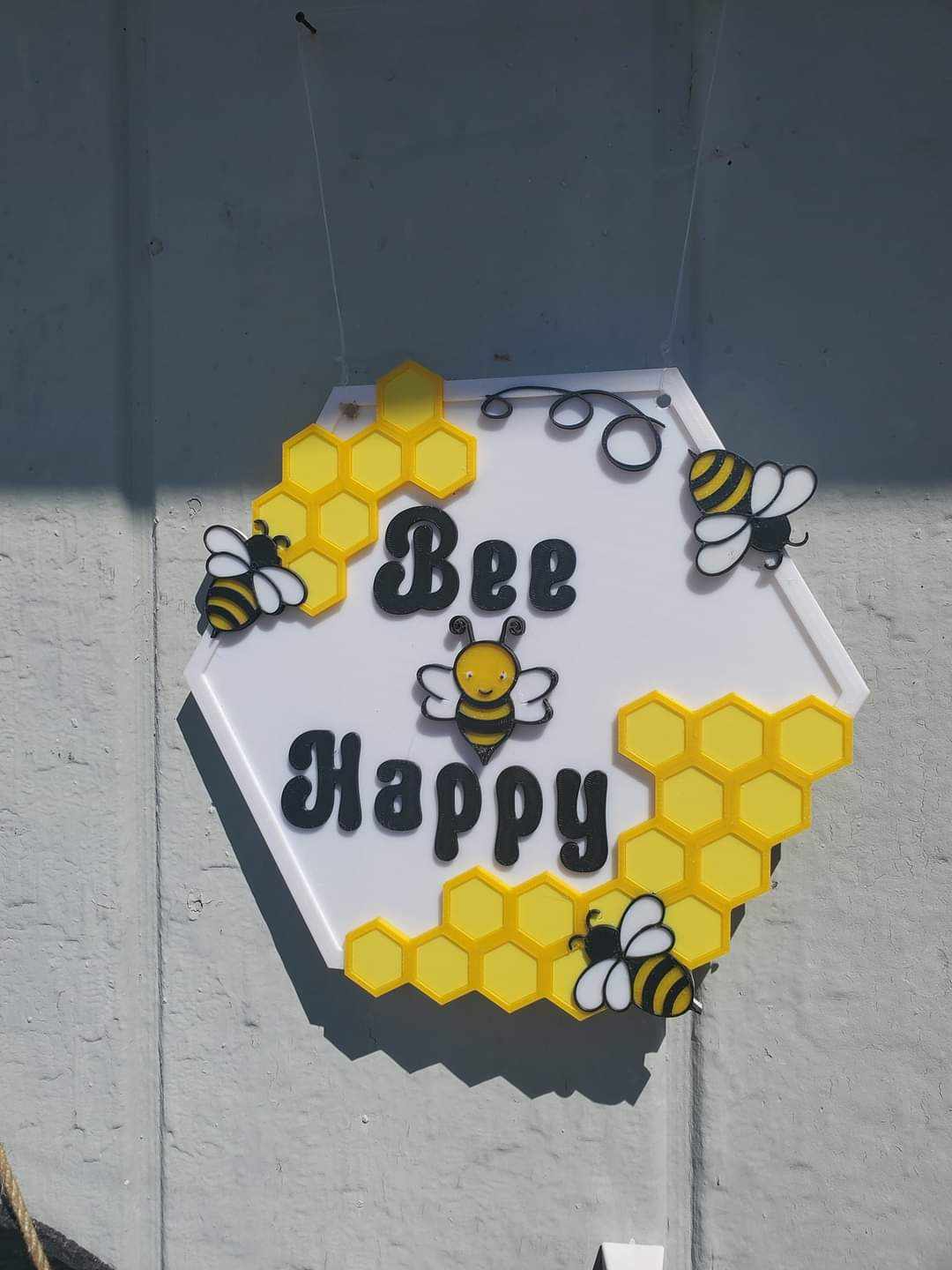 Bee Happy Sign