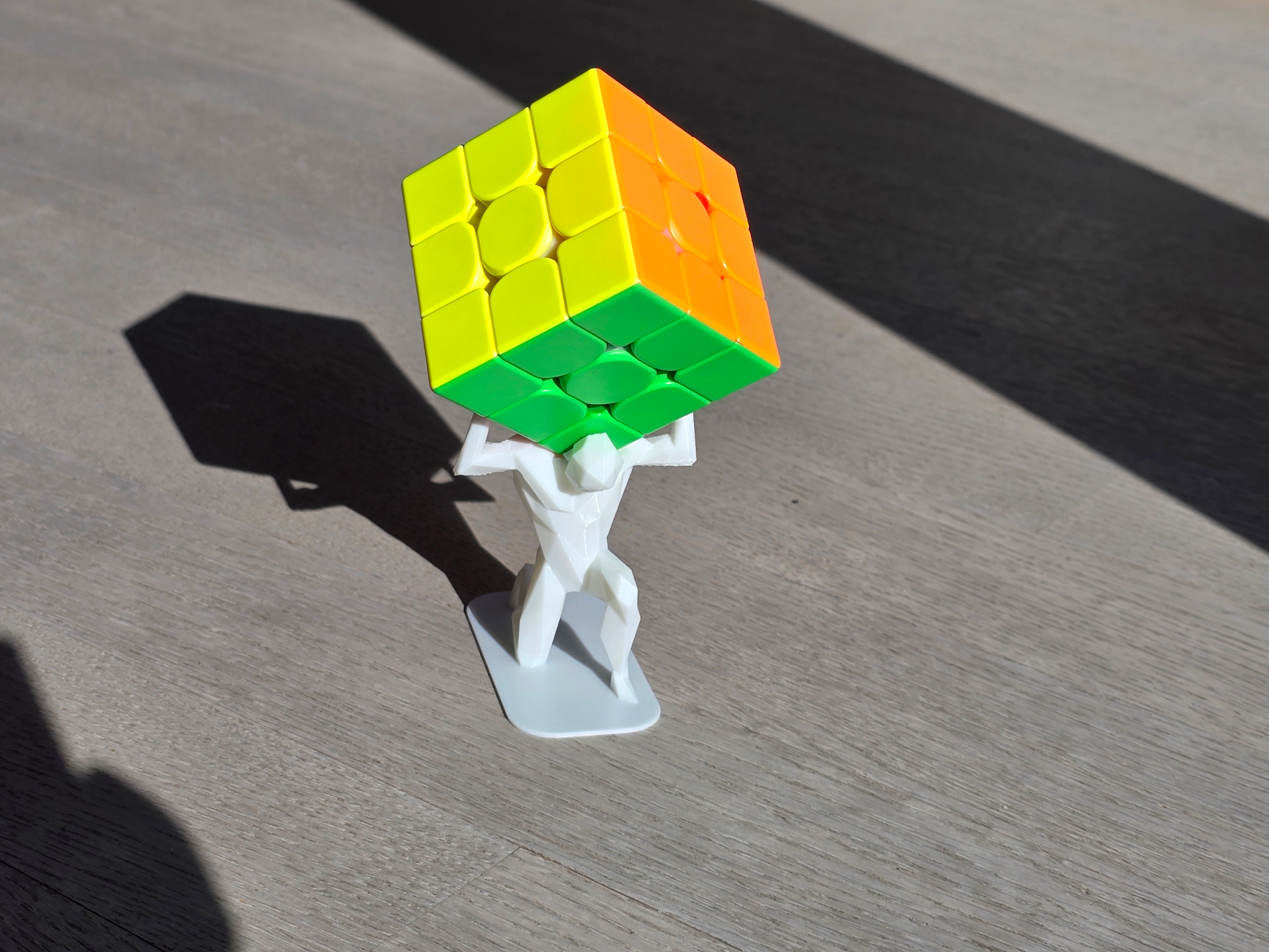 Atlas Rubik Cube Holder
