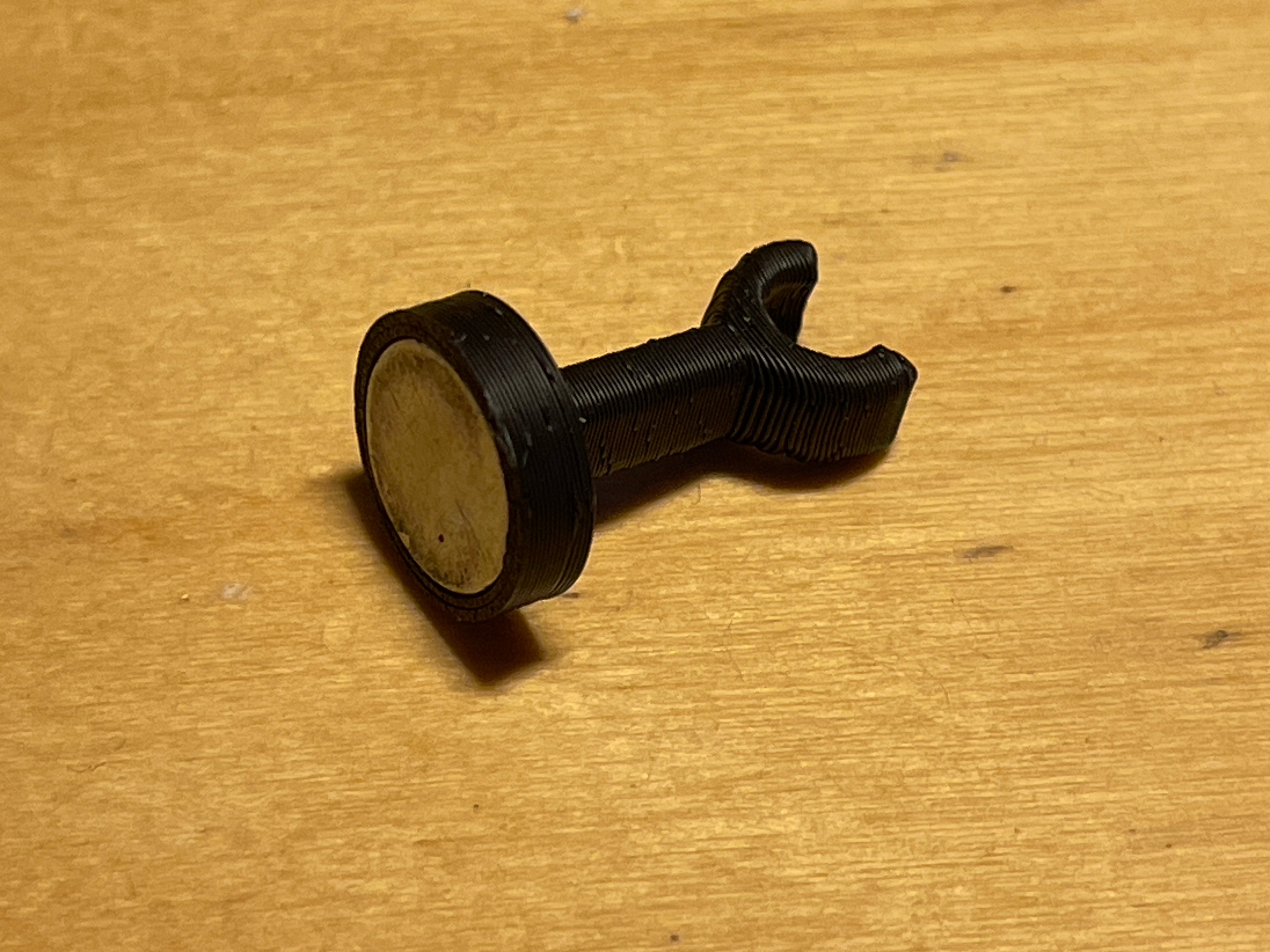 Dummy 13 magnet arm