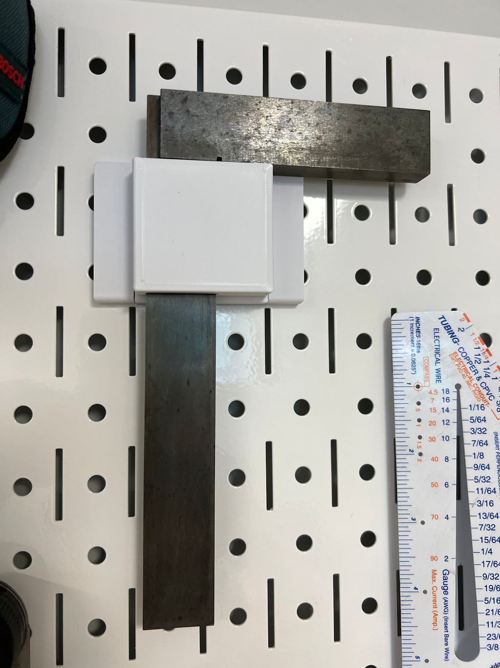 Wall Control Slots For Combi-squares, angle rulers, and try/machinist squares (DDD based)